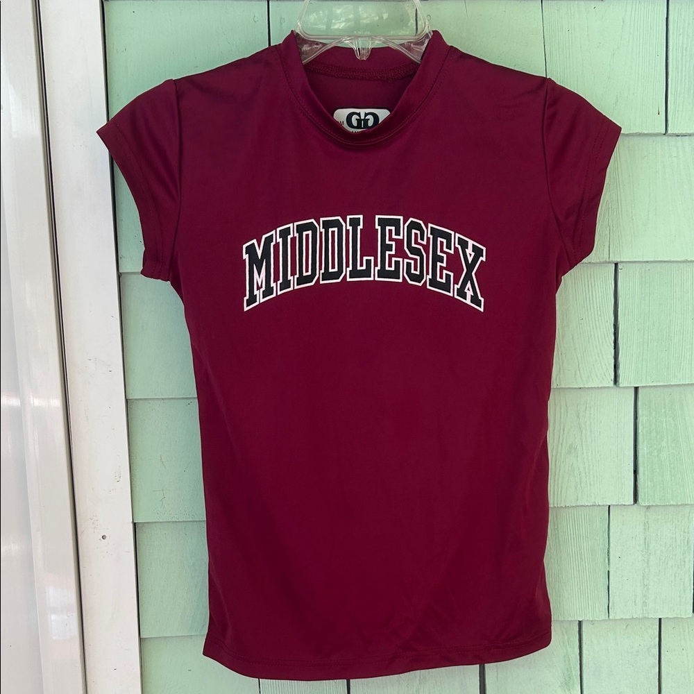 Game Gear  t- shirt burgundy short sleeve Middlesex logo in the front small